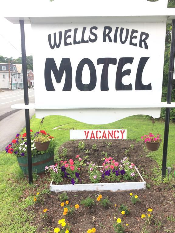Wells River Motel Eksteriør billede